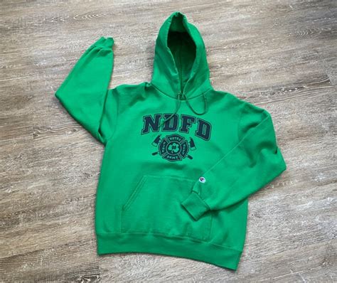 VTG 2000s CHAMPION NYFD Logo Hoodie Sweatshirt New Yo… - Gem