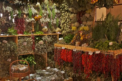 File:Spices & Herbs at Mercado dos Lavradores, Funchal - Nov 2010.jpg ...