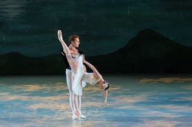 Swan Lake | Ballet Chicago