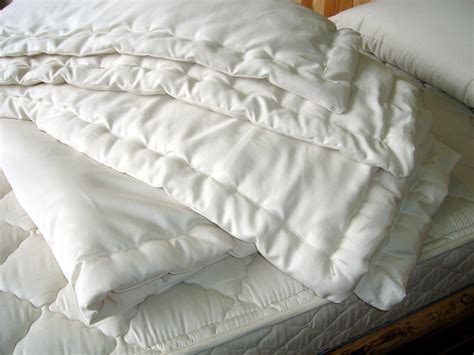 Organic Throws, Comforters, Blankets : Extra Warmth Wool Washable Comforter