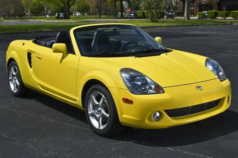 2003 Toyota MR2 Spyder auction - Cars & Bids