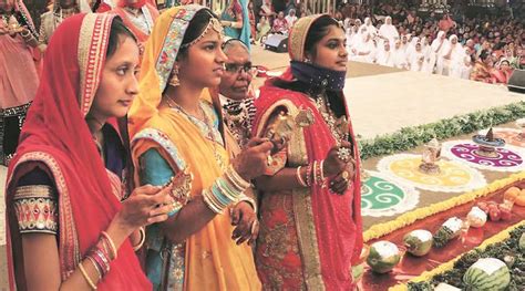 In city’s first Jain Diksha ceremony, 44 community members seek ...