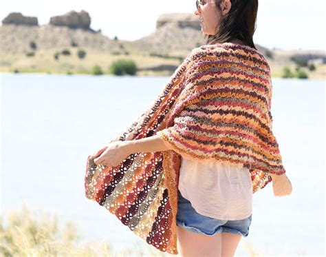 Easy Shawl Knitting & Crochet Patterns – Mama In A Stitch