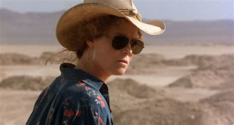 Sigourney Weaver in Holes | Holes disney, Warden, Sigourney