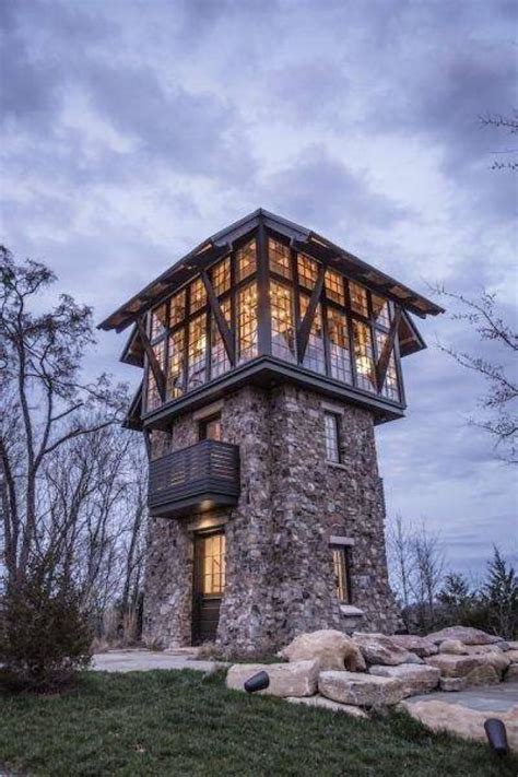 Stone observatory tower converted to a home : r/7daystodie