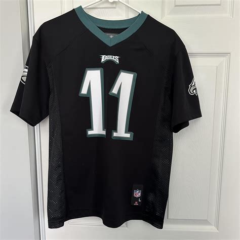 eagles jersey carson wentz size youth large could... - Depop