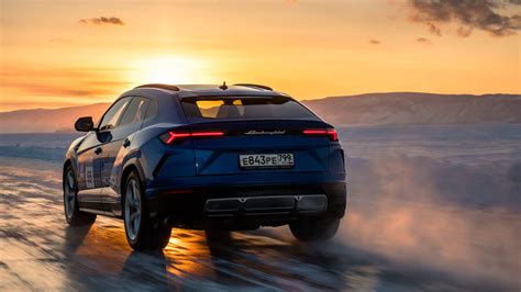 Lamborghini Urus Sets New Ice Speed Records for an SUV – GTPlanet