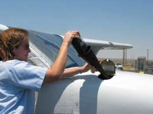 Servicing Aircraft with Oil - AME Guide