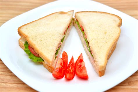 How to Create a Turkey Sandwich: 9 Steps (with Pictures) - wikiHow