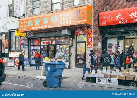 Chinatown, Philadelphia, PA Editorial Stock Photo - Image of street ...