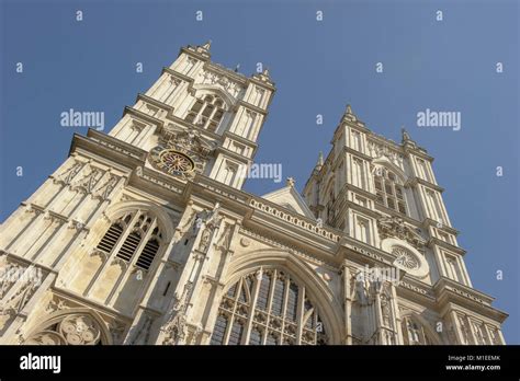 London gothic architecture hi-res stock photography and images - Alamy