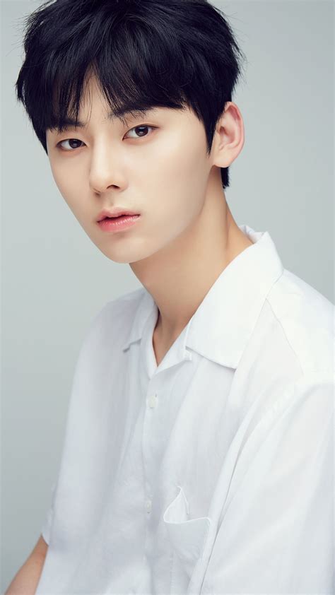 iPhone Wallpaper / Wanna One 워너원 HwangMinhyun 황민현 Minhyun 민현 | ミニョン, 韓国 ...