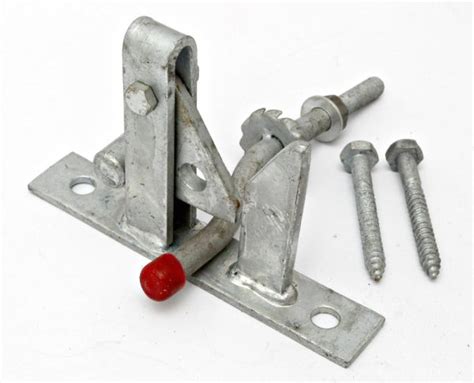 Self Locking Gate Latch Galvanised Steel - 191mm - HardwareOutlet