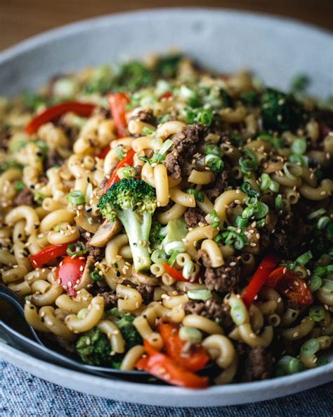 Chinese Macaroni with Beef, Broccoli Soy Sauce that the whole family will love and that can be ...