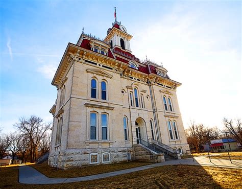 Chase County Courthouse | Built to the greater glory of Chas… | Flickr