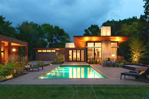 Modern ranch with pool house makes merry retreat in Minneapolis - Curbed | Modern pool house ...