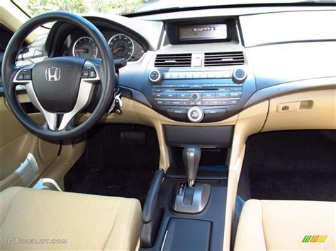 Ivory Interior 2011 Honda Accord LX-S Coupe Photo #49628638 | GTCarLot.com