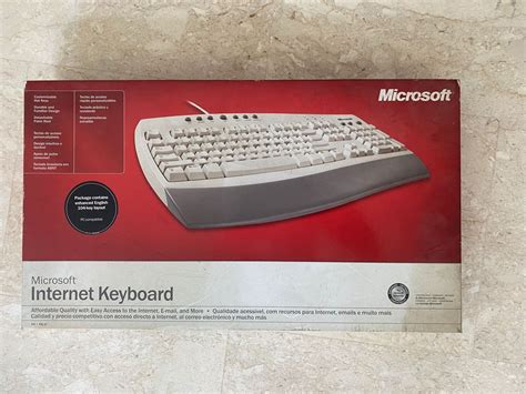 Microsoft keyboard. PS2 type, Computers & Tech, Parts & Accessories, Computer Keyboard on Carousell