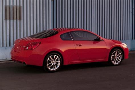 Nissan Altima 25S Coupe:picture # 5 , reviews, news, specs, buy car