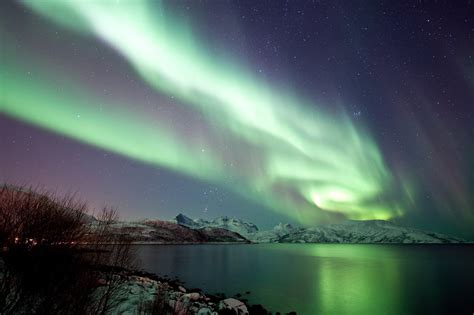 Βόρειο Σέλας (Aurora Borealis) Το εντυπωσιακό ουράνιο φυσικό φαινόμενο