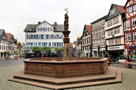 Marktplatz-Brunnen in Butzbach, Hessen, Central Germany, in the Wetteraukreis, 16 km from Gießen ...