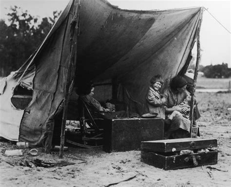 Migrant Mother, The Most Well-Known of Dorothea Lange Photos