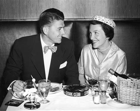 Relive the Romance of Nancy and Ronald Reagan in Pictures | TIME