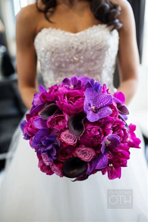 The 25 Prettiest Peony Bouquets | Spring wedding flowers, Purple wedding, Wedding flowers