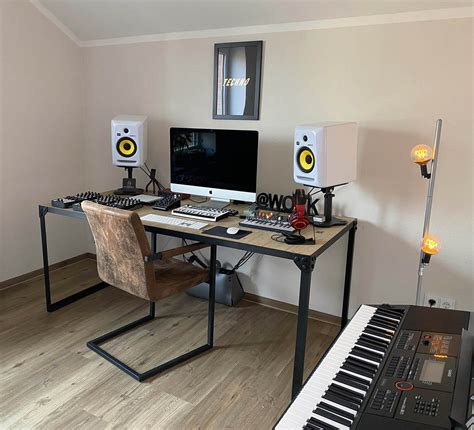 Music Setups and Bedroom Music Studios