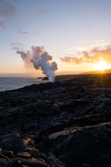 5 Best Day Hikes in Hawaiʻi Volcanoes National Park — noahawaii