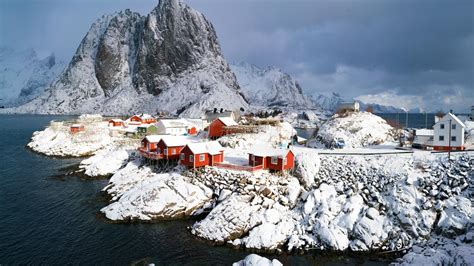 Hotel a Reine - Cerca su KAYAK