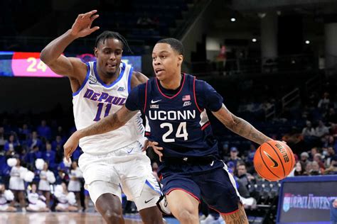 Hawkins, Sanogo, Newton lead UConn men to win over DePaul