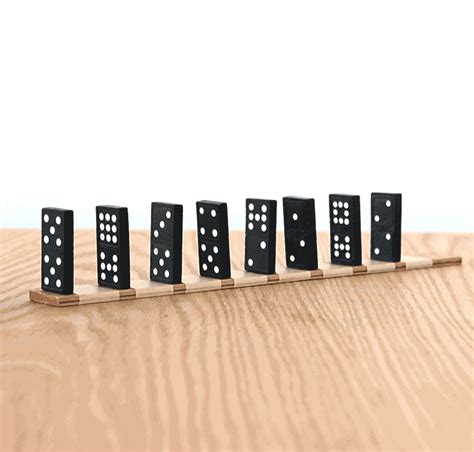 Domino Effect: Biology & Perception Science Activity | Exploratorium ...