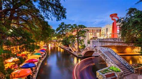 Holiday Inn Express San Antonio N-Riverwalk Area, San Antonio, TX ...