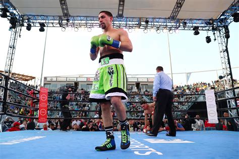 Sources: Mikey Garcia, Danny Garcia reach deal for fall fight - The ...