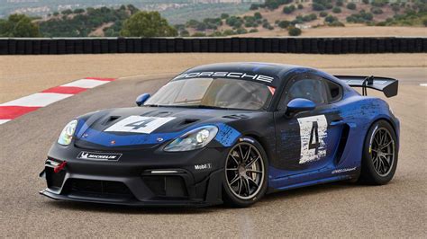 2022 Porsche 718 Cayman GT4 RS Clubsport Is A 500-HP Turn-Key Race Car - Pedfire