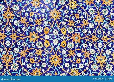 Detail of Traditional Persian Mosaic Wall, Iran Stock Image - Image of ...