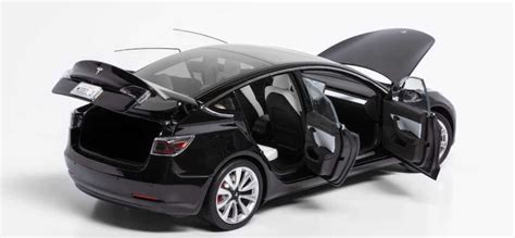 Tesla launches cheapest Model 3 yet: a $250 diecast version | Electrek