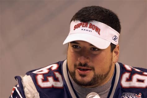 Former Patriots’ Guard Joe Andruzzi Rescued Boston Marathon Explosion ...