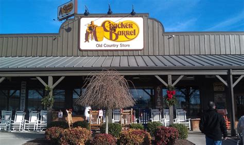 Cracker Barrel Old Country Store - 14 Reviews - Southern - 3128 N Main ...