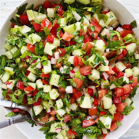 Arabic Chopped Salad (سلطة) - The Hint of Rosemary