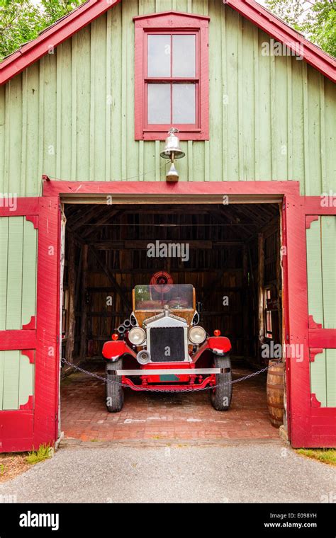 Antique fire truck museum hi-res stock photography and images - Alamy