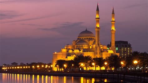 Al Noor Mosque in Sharjah | Novotel Sharjah Expo Centre