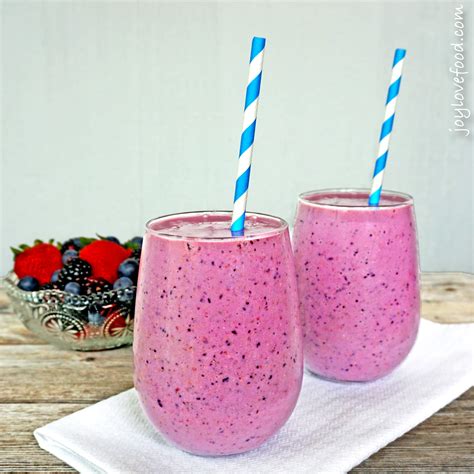 Mixed Berry Banana Chia Seed Smoothies - Joy Love Food