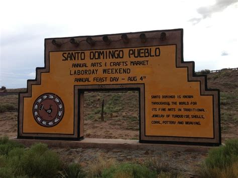 9 best Santo Domingo Pueblo images on Pinterest | Santo domingo, Native american and Native ...