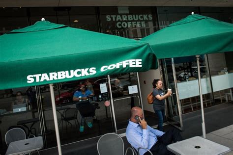 Starbucks to open 2,100 new stores in 2019 - UPI.com