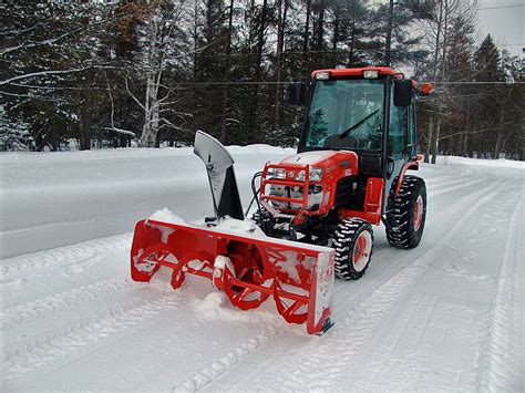 Compact Tractor Snow Removal Setups - TractorByNet | Tractors, Kubota ...