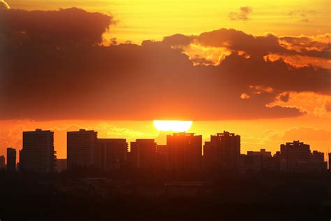 Silhouette of City Buildings during Sunset · Free Stock Photo