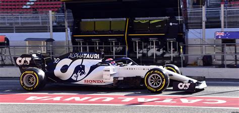 Review: Alpha Tauri F1 car launch 2021 - AT02 - Sporting Ferret