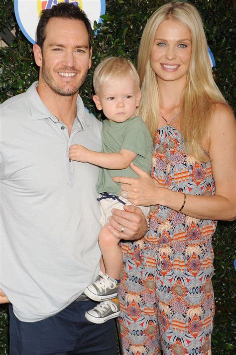 21 Pictures of Mark-Paul Gosselaar's Supercute Family | Mark paul gosselaar, Saved by the bell ...